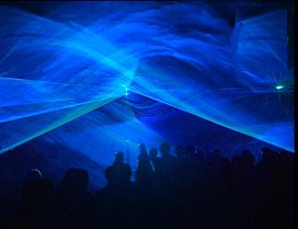 vybavení hokejových arén - multimediální kostky - mapping - reklamní mantinely - LED panely - show osvětlení - ozvučení - kasume